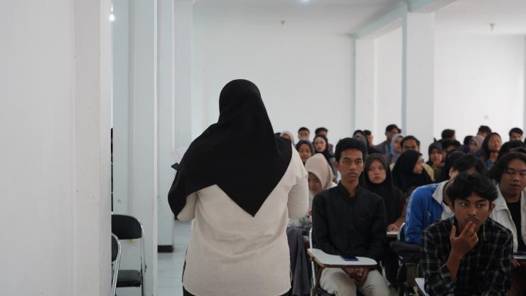 Sebagai Ruang Serba Guna